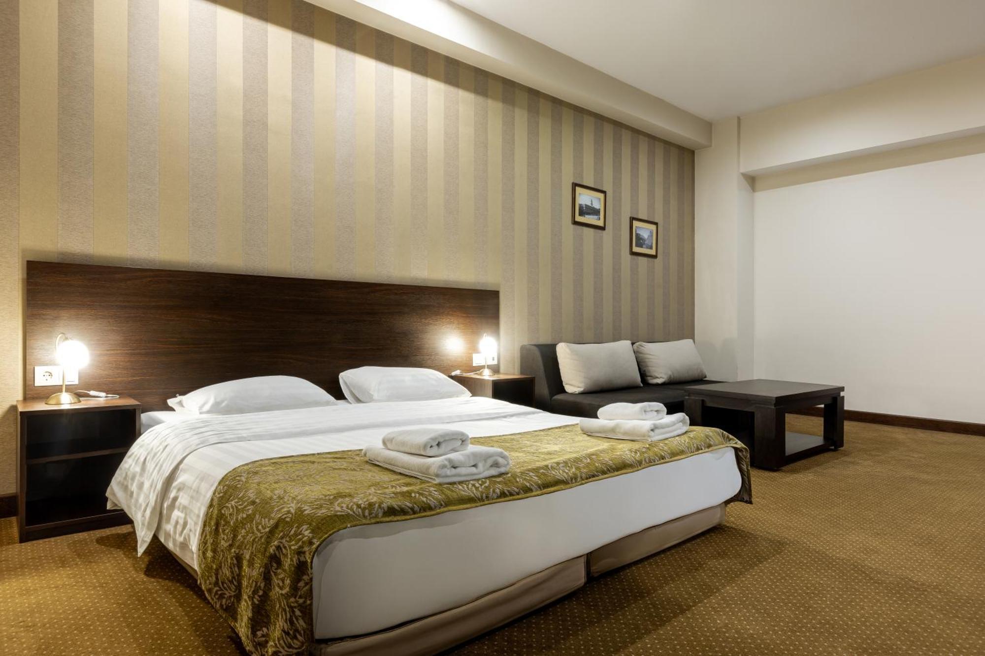 Citrus Hotel Tbilisi Quarto foto